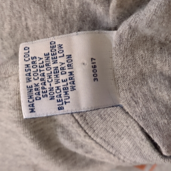 Old Navy long sleeved shirt with logo on front. - Picture 6 of 6